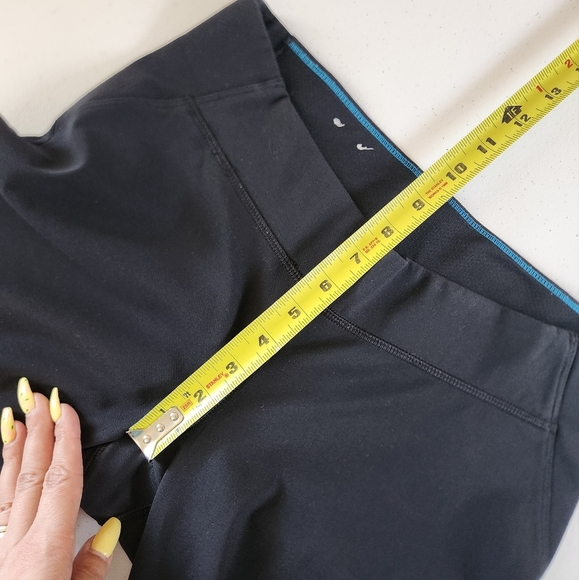 Columbia Black Straight Leg Pants Stretch Pull On Womens Size Small Hiking Upf50 - Picture 9 of 11